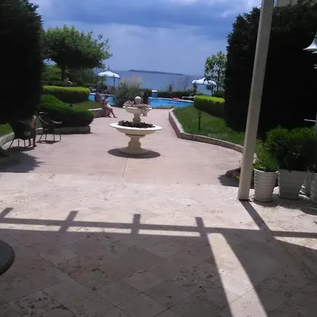 Kamena Saint Vlas Sveti Vlas