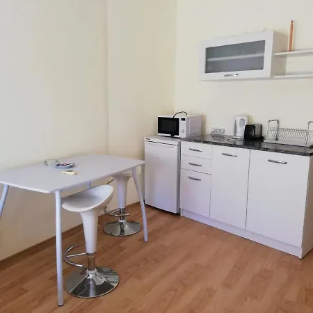 Kamena Saint Vlas Διαμέρισμα *